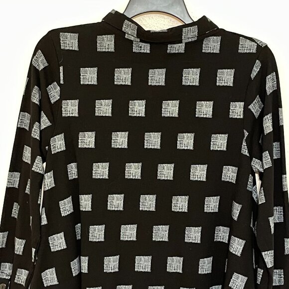 Snapdragon & Twig Collared Tunic Top Black Grid Squares Lagenlook Tunic Size S - Picture 5 of 15